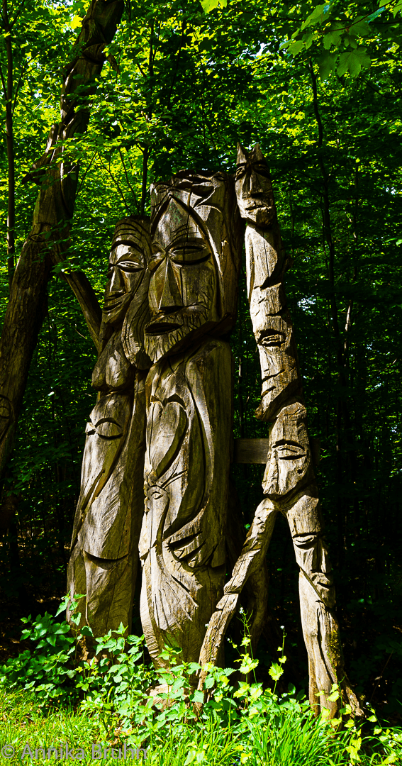 Holzskulpturen